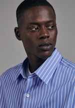 Oversized fit Business Hemd Streifen in Hellblau |  Seidensticker Onlineshop