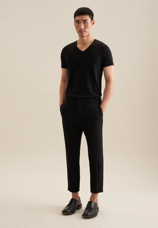 V-Neck Unterzieh-T-Shirt in Schwarz |  Seidensticker Onlineshop