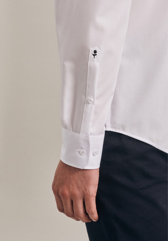 Non-iron Poplin Business Shirt in Shaped with Kent-Collar in White |  Seidensticker Onlineshop