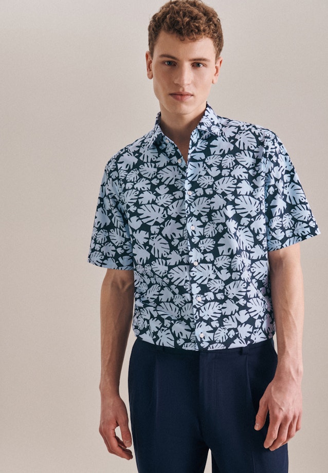 Poplin Short sleeve Business Shirt in Regular with Kent-Collar in Light Blue |  Seidensticker Onlineshop