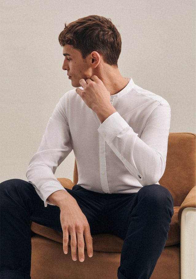 Non-iron Twill Business Shirt in Shaped with Stand-Up Collar in White |  Seidensticker Onlineshop