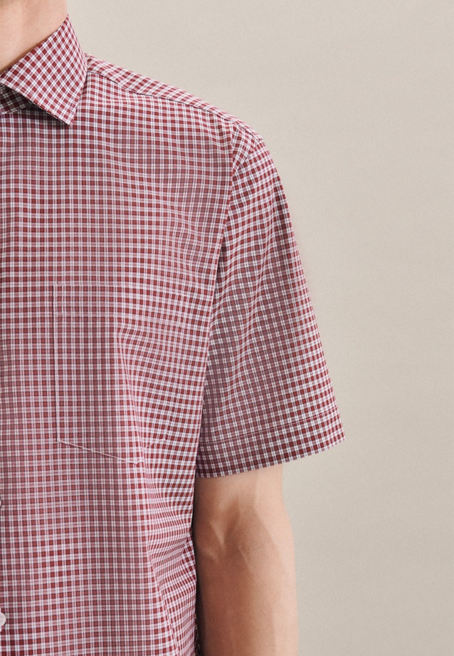 Non-iron Poplin Short sleeve Business Shirt in Regular with Kent-Collar in Red |  Seidensticker Onlineshop