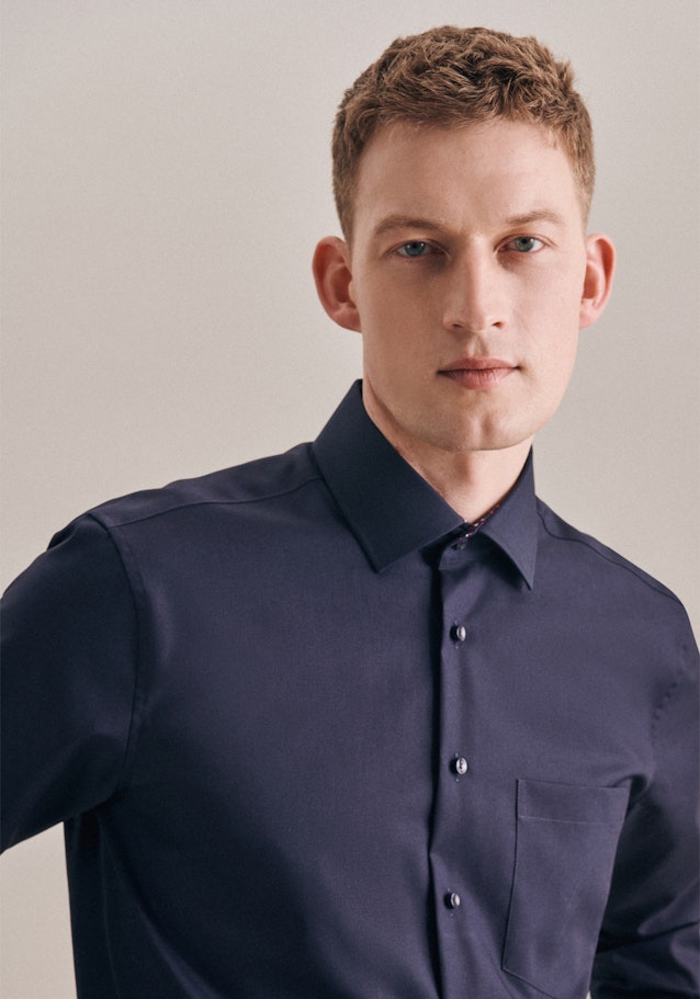 Non-iron Poplin Business Shirt in Regular with Kent-Collar in Dark Blue |  Seidensticker Onlineshop