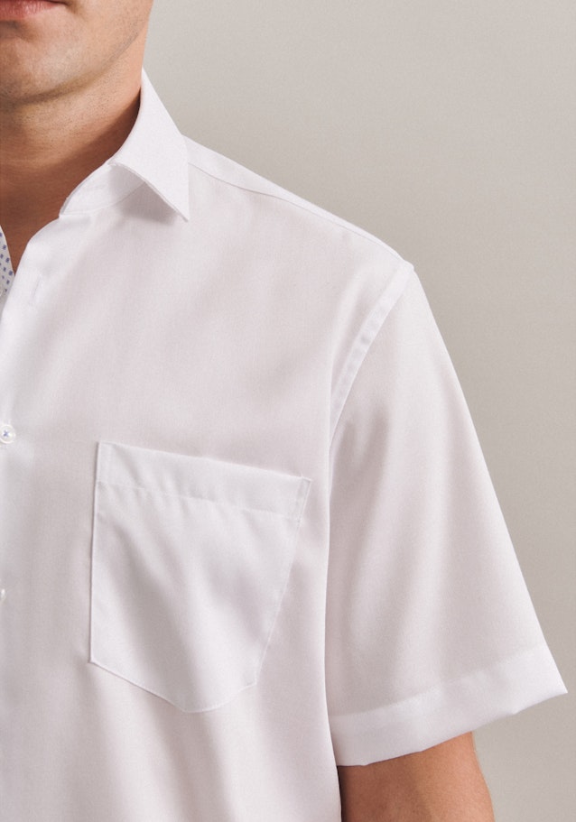Bügelfreies Twill Kurzarm Business Hemd in Regular mit Kentkragen in Weiß |  Seidensticker Onlineshop