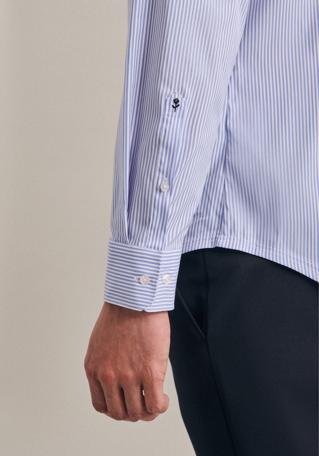 Slim Performancehemd Streifen in Hellblau | Seidensticker Onlineshop
