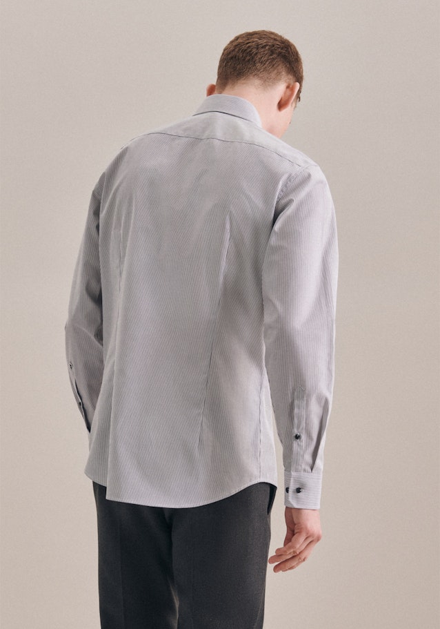 Non-iron Poplin Business Shirt in Shaped with Kent-Collar in Grey |  Seidensticker Onlineshop