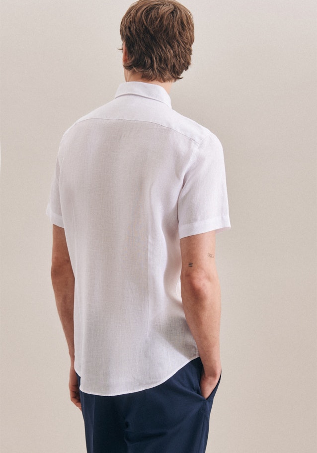 Linnen korte arm Linnen hemd in Shaped with Kentkraag in Wit |  Seidensticker Onlineshop