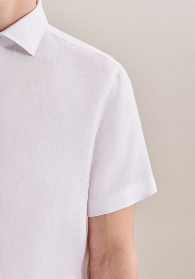 Linnen korte arm Linnen hemd in Shaped with Kentkraag in Wit |  Seidensticker Onlineshop
