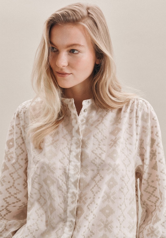 Stand-Up Blouse Broderie Anglaise in Brown | Seidensticker Onlineshop
