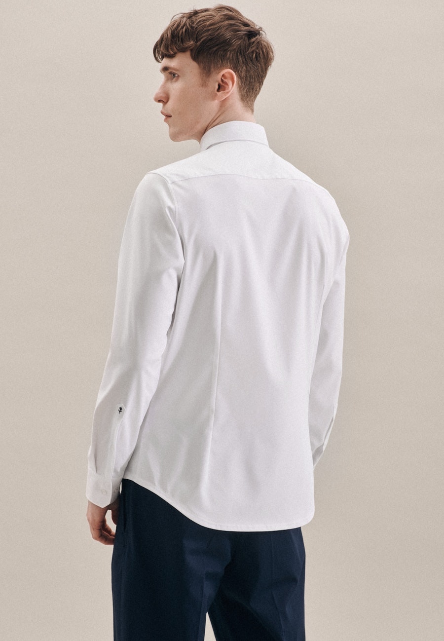 Performancehemd in Slim mit Kentkragen in Weiß |  Seidensticker Onlineshop