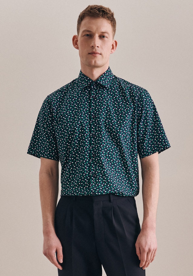 Poplin Short sleeve Business Shirt in Regular with Kent-Collar in Green | Seidensticker Onlineshop