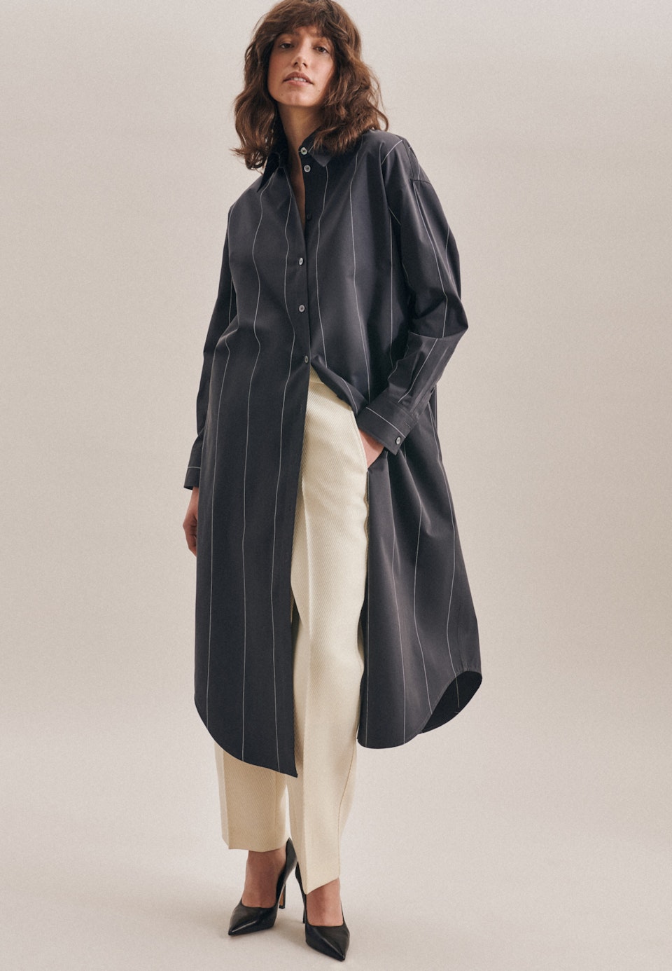 Kragen Kleid Oversized in Grau |  Seidensticker Onlineshop