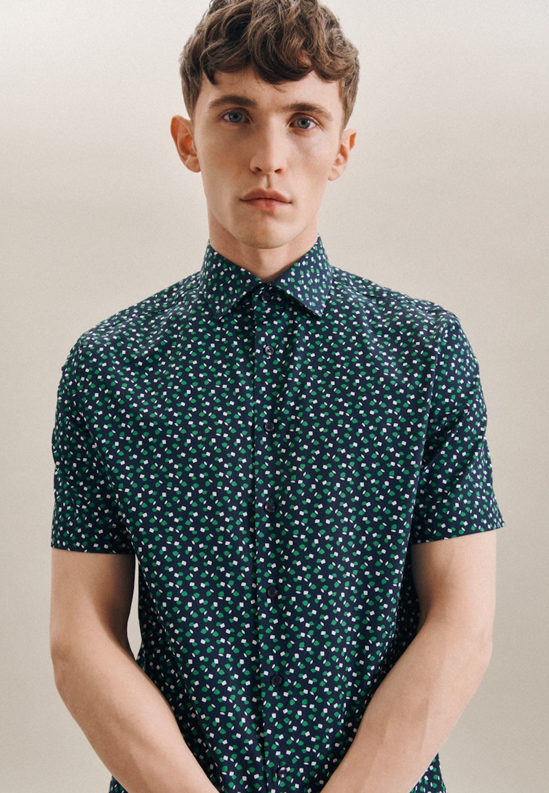 Poplin Short sleeve Business Shirt in Slim with Kent-Collar