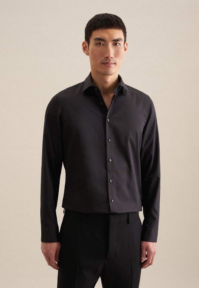 Twill Performance-Hemd in Slim mit Kentkragen in Schwarz | Seidensticker Onlineshop