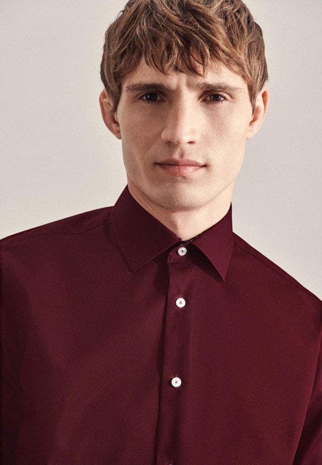 Shaped Business Hemd Uni in Rot |  Seidensticker Onlineshop