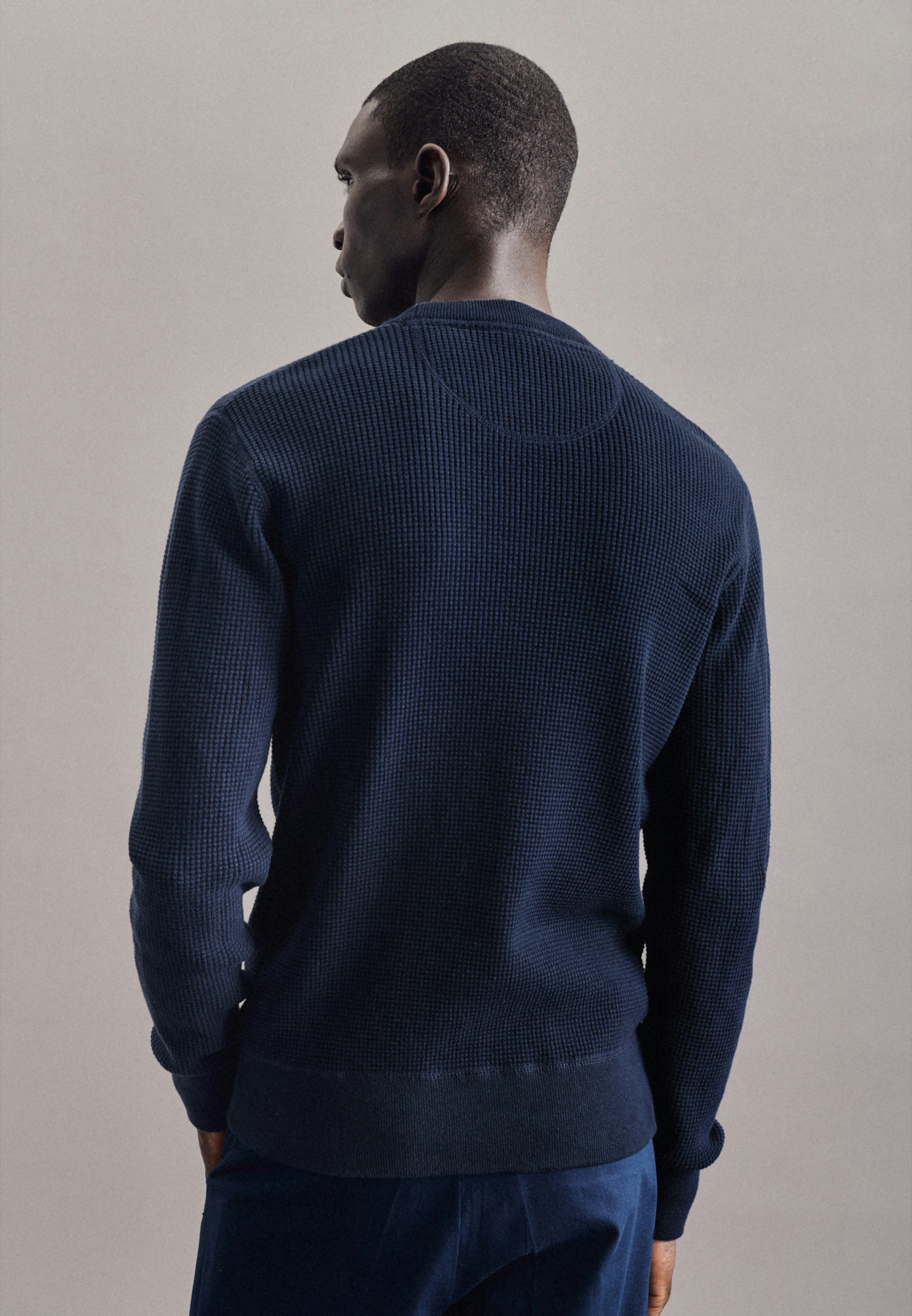 Herren Gerader Schnitt (Normal-Fit) Pullover Uni dunkelblau