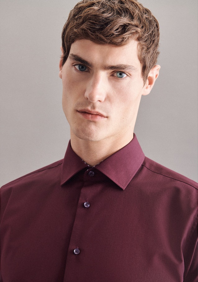 Non-iron Fil a fil Business Shirt in X-Slim with Kent-Collar in Red |  Seidensticker Onlineshop