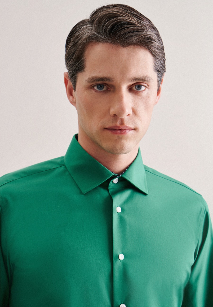 Bügelfreies Popeline Business Hemd in X-Slim mit Kentkragen in Grün |  Seidensticker Onlineshop