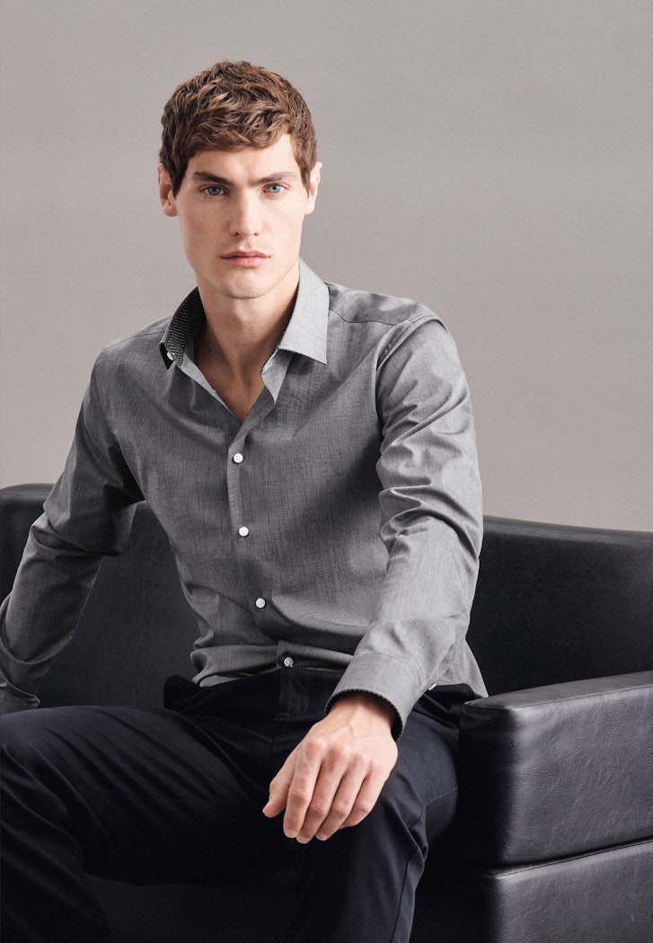 Herren Bügelfreies Popeline Business Hemd in X-Slim mit Kentkragen grau |  Seidensticker | Klassische Hemden