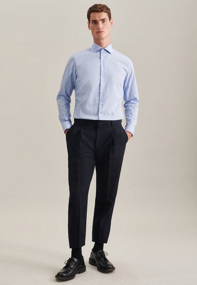 Non-iron Fil a fil Business Shirt in Slim with Kent-Collar in Light Blue |  Seidensticker Onlineshop