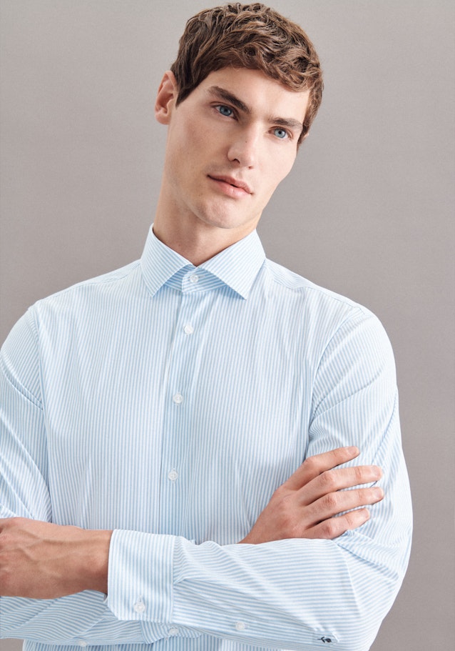 Performance shirt in Regular fit with Kent-Collar in Light Blue |  Seidensticker Onlineshop