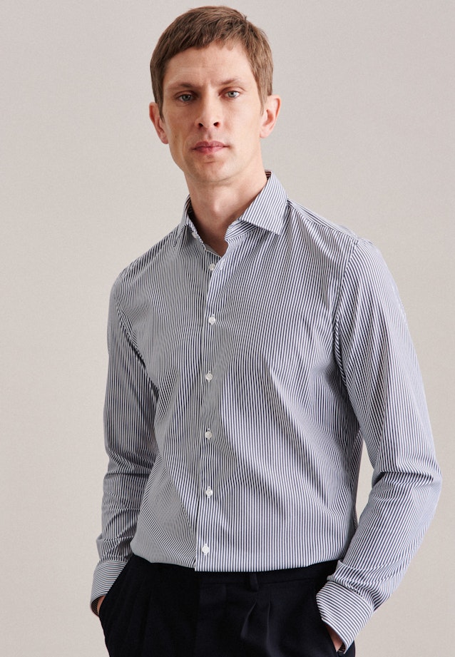 Performance shirt in Slim with Kent-Collar in Dark Blue |  Seidensticker Onlineshop