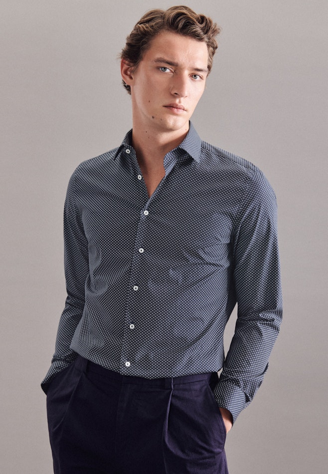 Chemise Business Slim Popeline Col Kent dans Bleu Foncé | Boutique en ligne Seidensticker