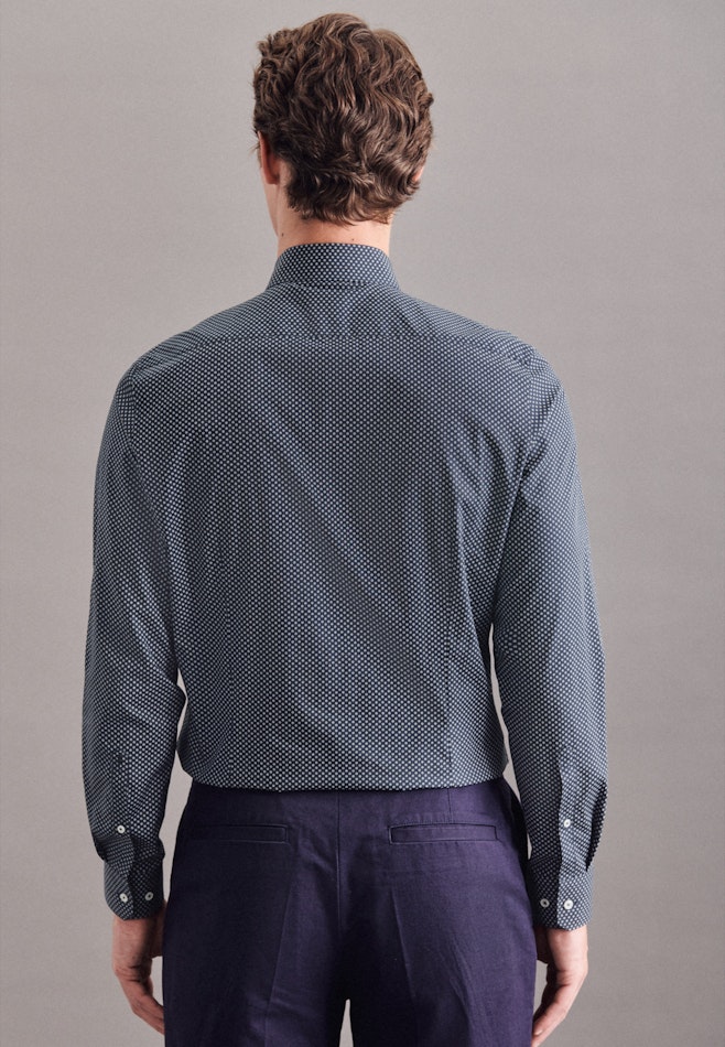 Business Shirt in Slim with Kent-Collar in Dark Blue | Seidensticker online shop