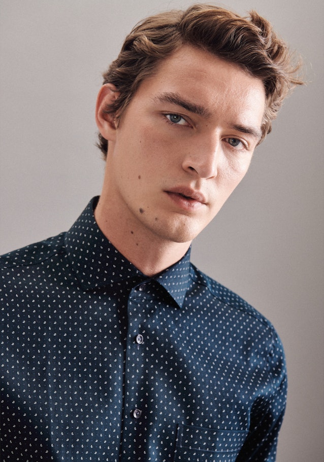 Twill Business Shirt in Regular with Kent-Collar and extra long sleeve in Dark Blue |  Seidensticker Onlineshop