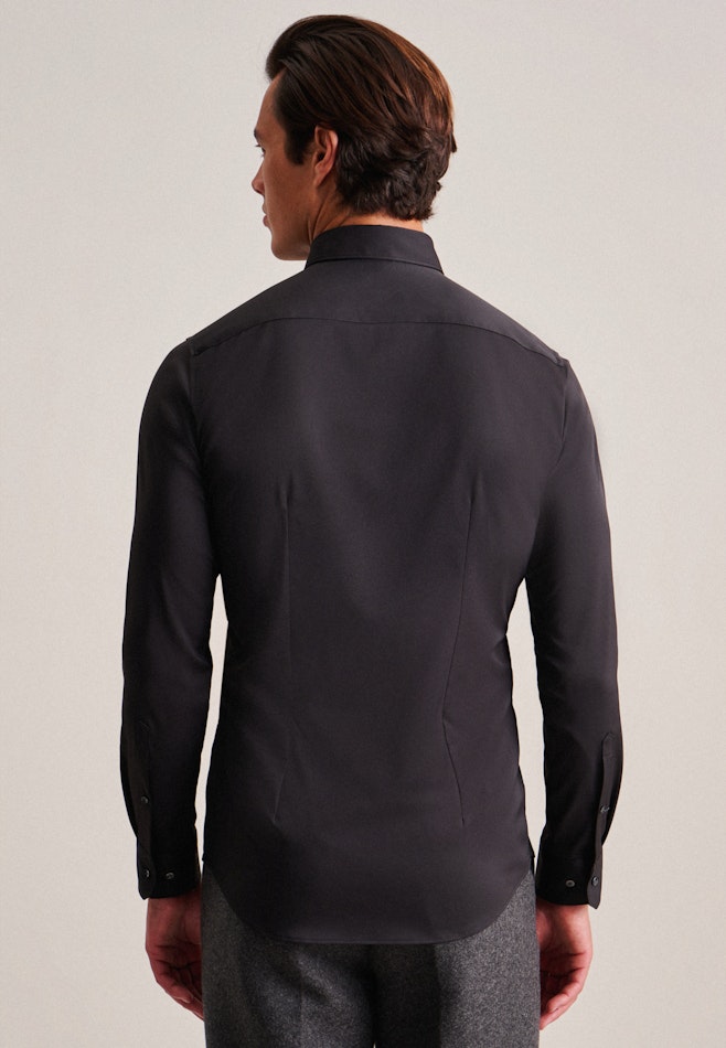 Twill Performance-Hemd in X-Slim mit Kentkragen in Schwarz | Seidensticker Onlineshop