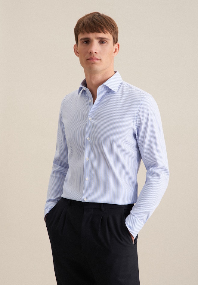 Performance shirt in X-Slim with Kent-Collar in Light Blue | Seidensticker online shop