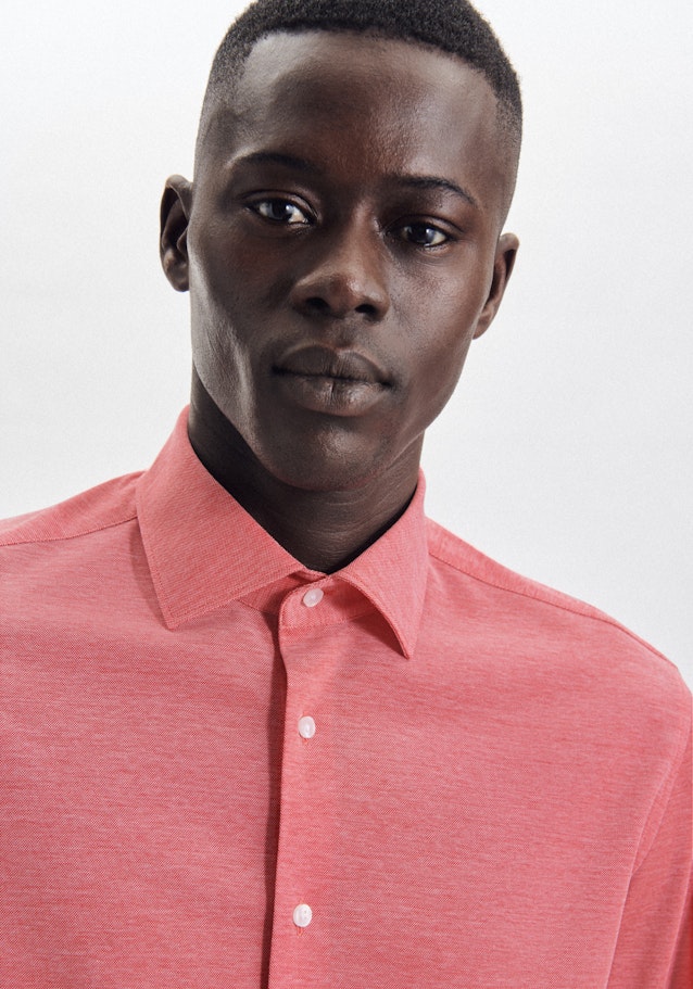 Performance shirt in Shaped with Kent-Collar in Red |  Seidensticker Onlineshop