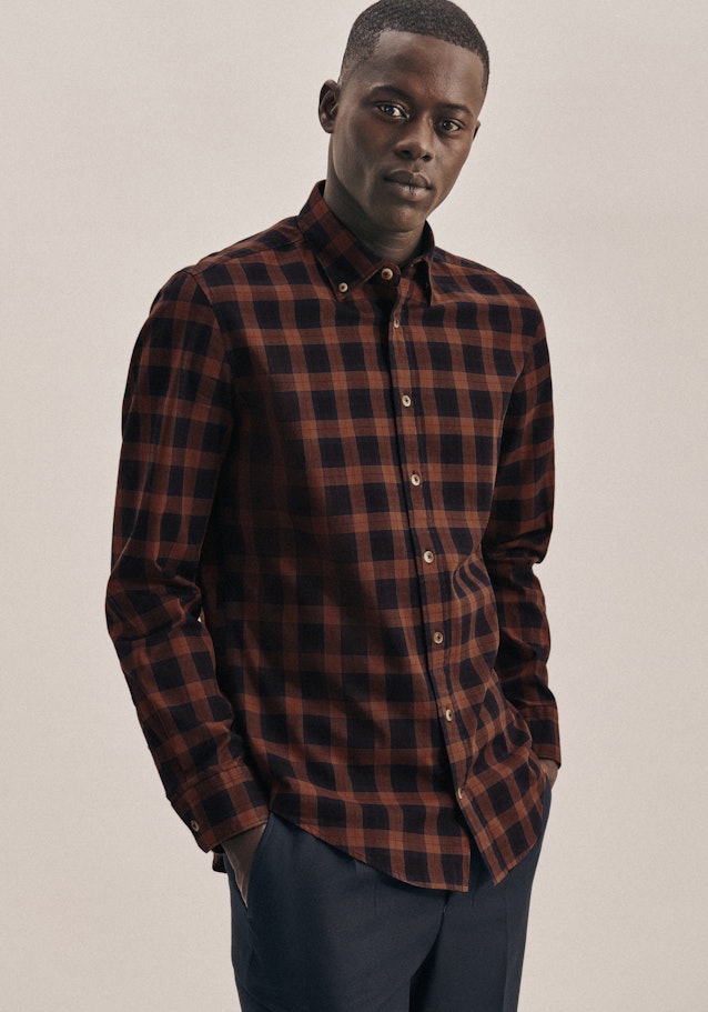 Chemise casual in Slim with Col Boutonné in Marron |  Seidensticker Onlineshop