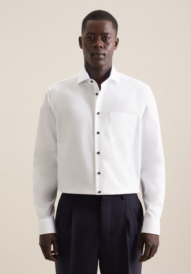 Regular Chemise d'affaires Uni dans Blanc | Boutique en ligne Seidensticker