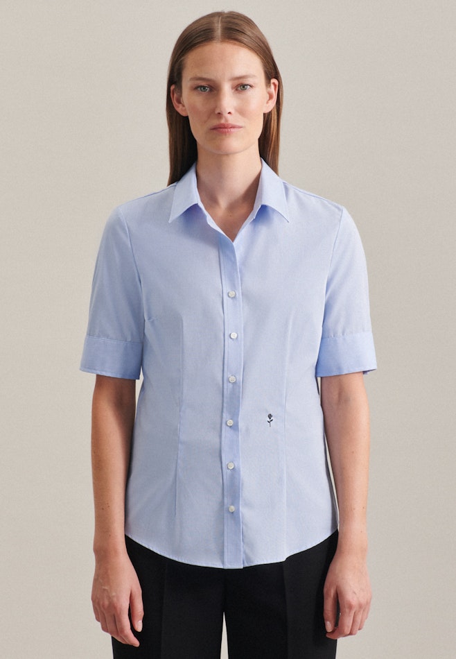 Non-iron Short sleeve Poplin Shirt Blouse in Light Blue | Seidensticker online shop