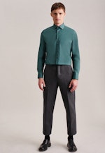 Non-iron Poplin Business Shirt in Slim with Kent-Collar in Green |  Seidensticker Onlineshop