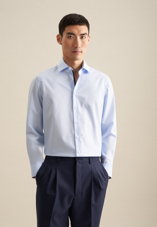 Non-iron Poplin Business Shirt in Slim with Kent-Collar in Medium Blue | Seidensticker online shop