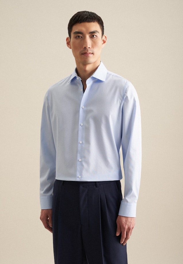 Shaped Chemise d'affaires Uni in Bleu Moyen |  Seidensticker Onlineshop