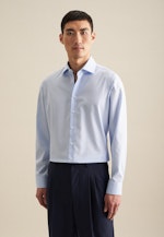 Shaped Chemise d'affaires Uni in Bleu Moyen |  Seidensticker Onlineshop