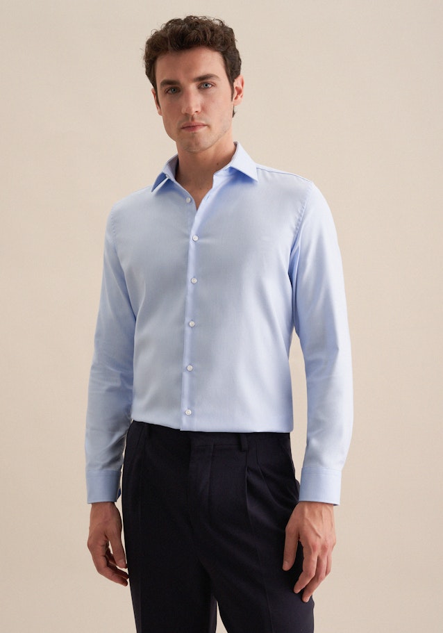Shaped Chemise d'affaires Uni in Bleu Moyen | Seidensticker Onlineshop