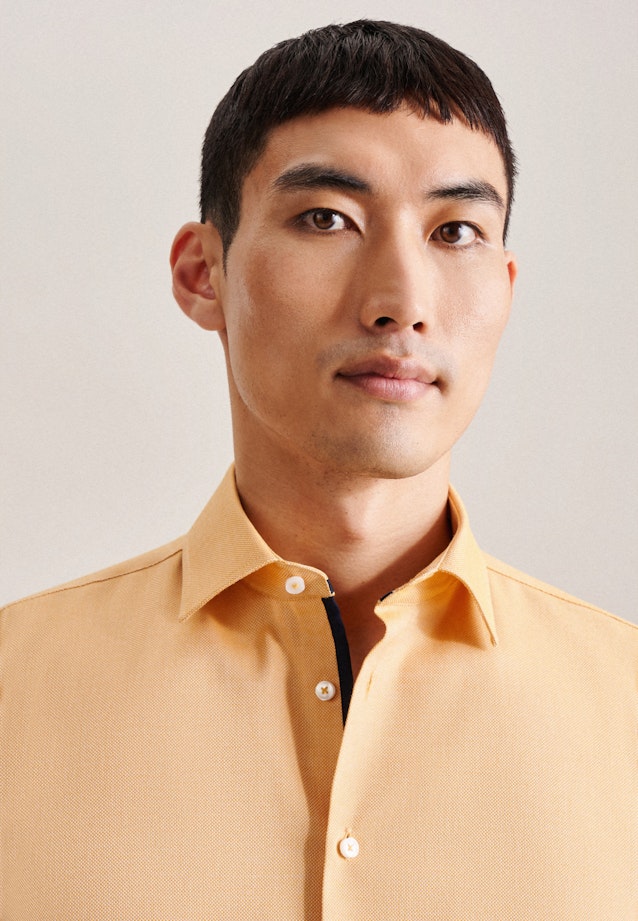 Non-iron Structure Business Shirt in Slim with Kent-Collar in Yellow |  Seidensticker Onlineshop