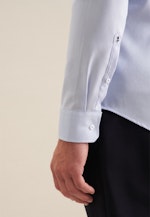 Non-iron Structure Business Shirt in Slim with Kent-Collar in Light Blue |  Seidensticker Onlineshop