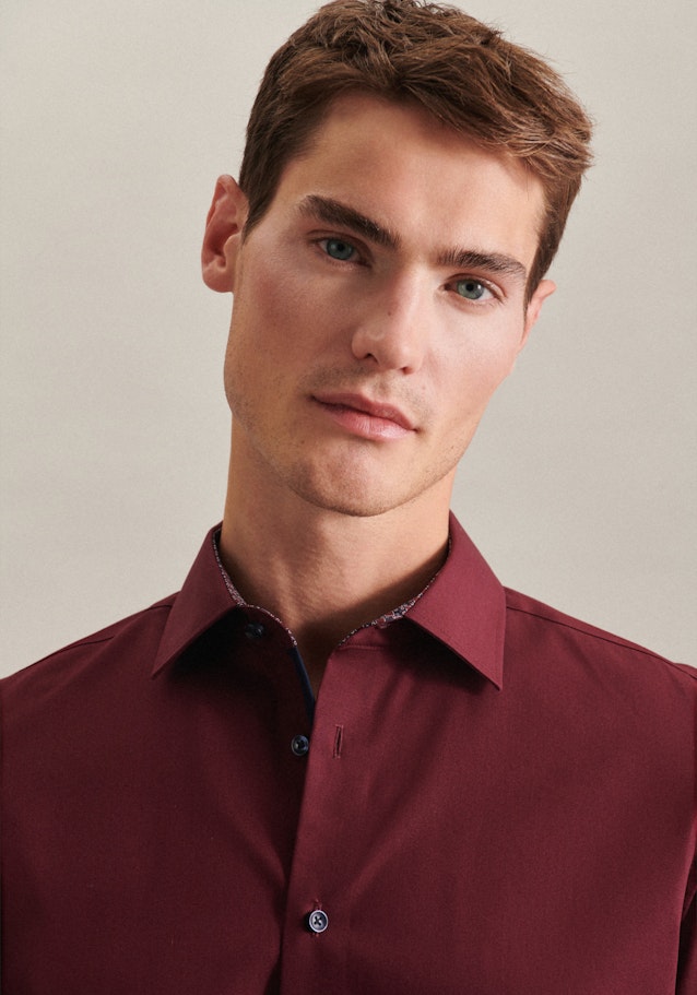 Chemise Business Slim Col Kent manches extra-longues in Rouge |  Seidensticker Onlineshop