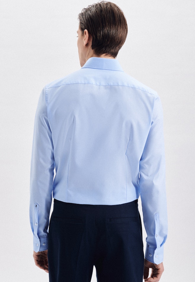 Bügelfreies Popeline Business Hemd in Slim mit Kentkragen und extra langem Arm in Mittelblau | Seidensticker Onlineshop