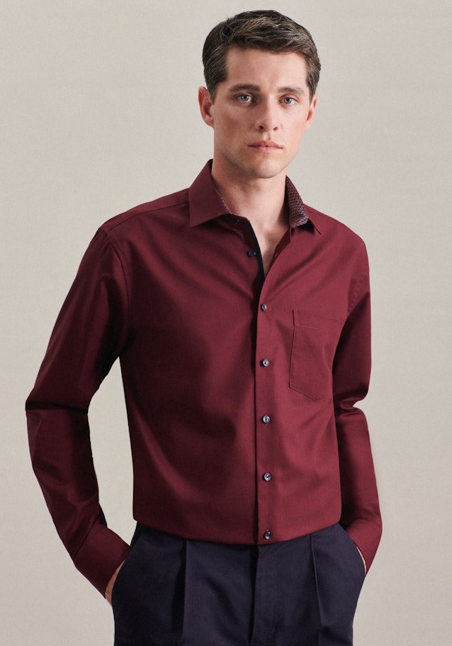 Poplin Business Shirt in Regular with Kent-Collar and extra long sleeve in Red | Seidensticker Onlineshop