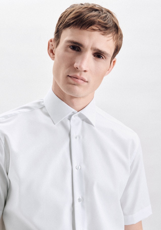Non-iron Poplin Short sleeve Business Shirt in Regular with Kent-Collar in White |  Seidensticker Onlineshop