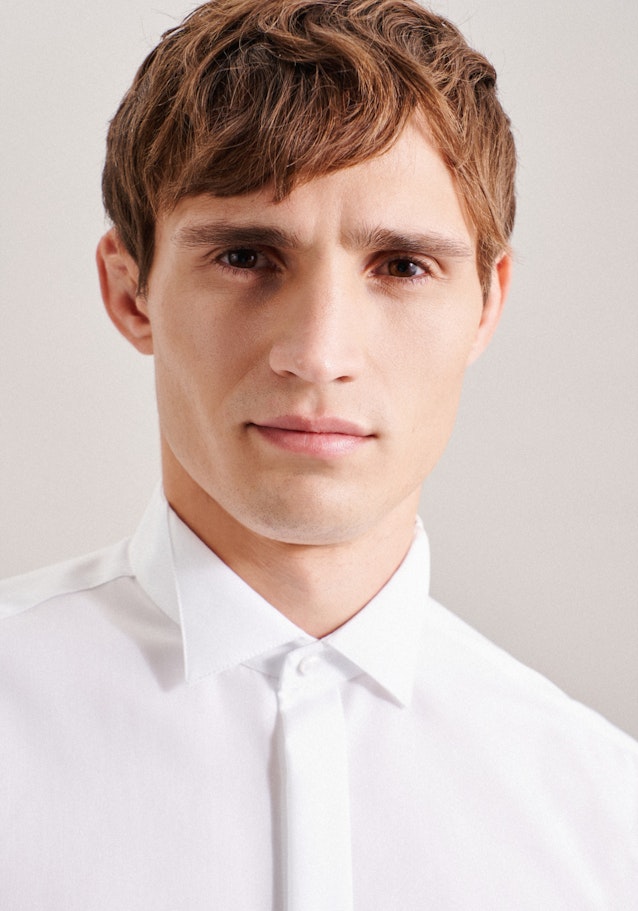 Non-iron Poplin Gala Shirt in Regular with Wing Collar in White |  Seidensticker Onlineshop