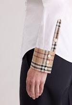 Hemdbluse mit Stretchanteil und Besatz in Blanc |  Seidensticker Onlineshop