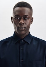 Shaped Chemise d'affaires Uni in Bleu Foncé |  Seidensticker Onlineshop