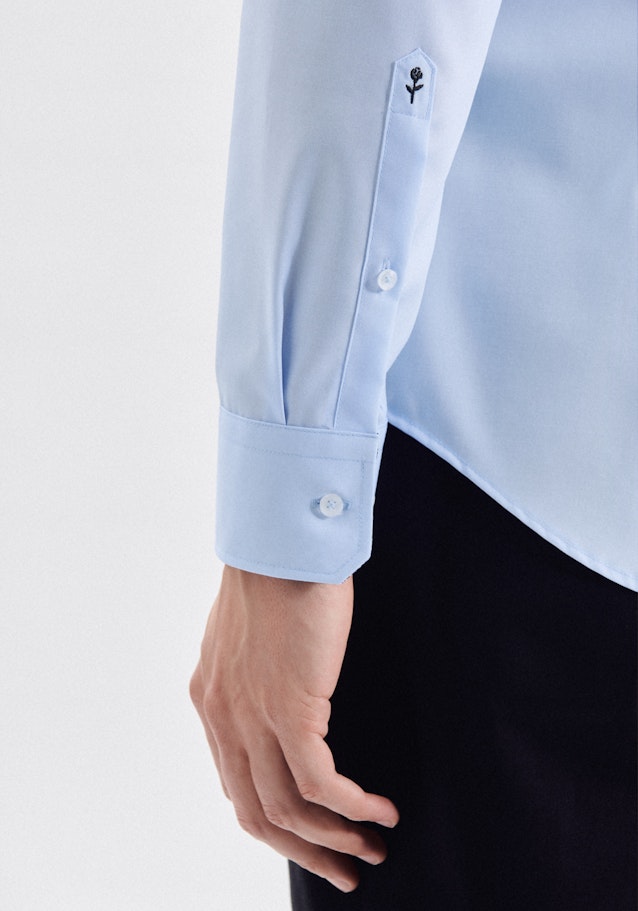 Non-iron Poplin Business Shirt in Shaped with Kent-Collar and extra long sleeve in Medium Blue |  Seidensticker Onlineshop